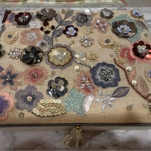 Floral Embellished with embroidery and sequins jewelry organizer
